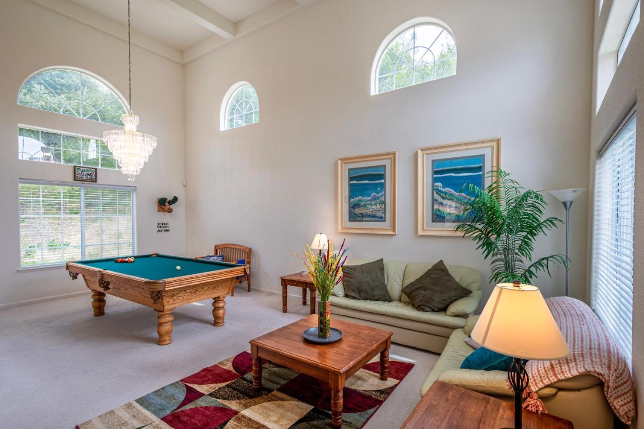 Mountain Majesty With Hot Tub, Pool Table, Generator, Ev Hookup Villa Oakhurst Exterior photo